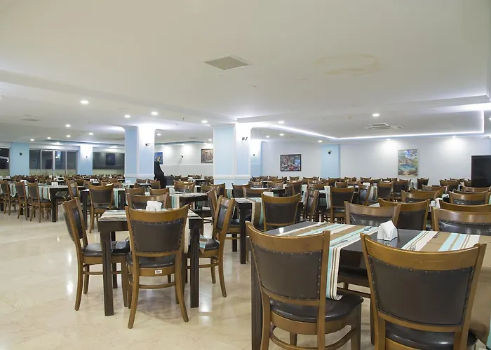 Town Hotel 4*