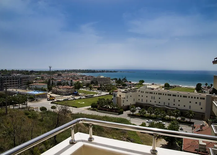 Hotel Town 4*