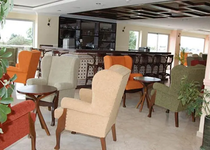 Town Hotel 4*