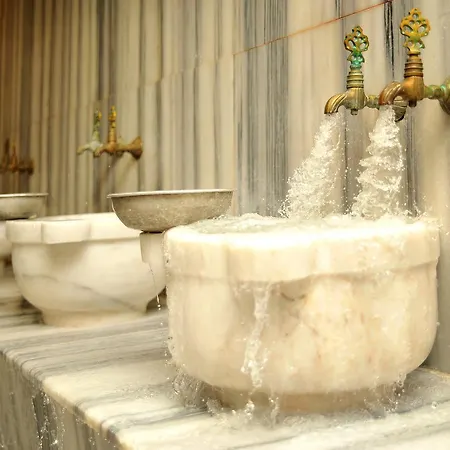 Town Hotell 4*