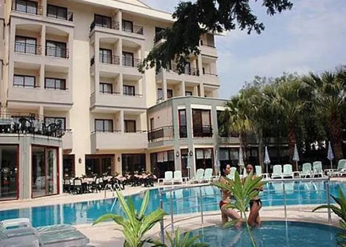 Town Hotell 4*