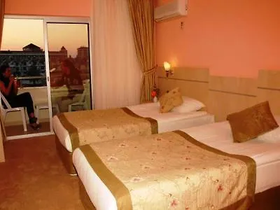 Town Hotell 4*