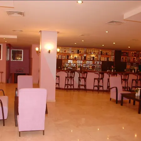 Hotel Town 4*